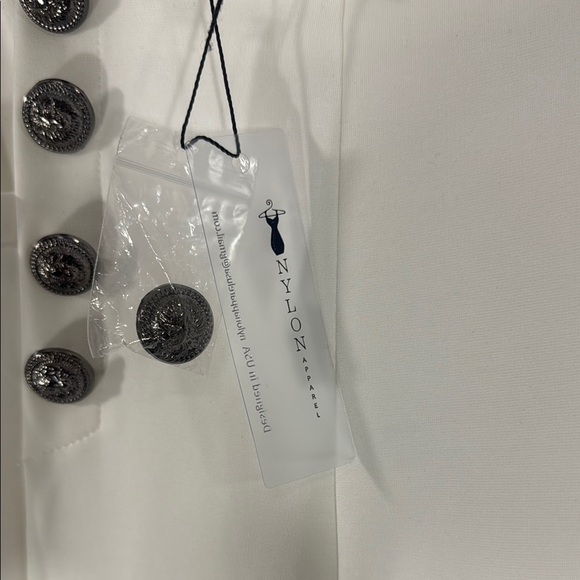 Nylon Apparel White High-Waisted Wide-Leg Trousers Size Large - Picture 9 of 9